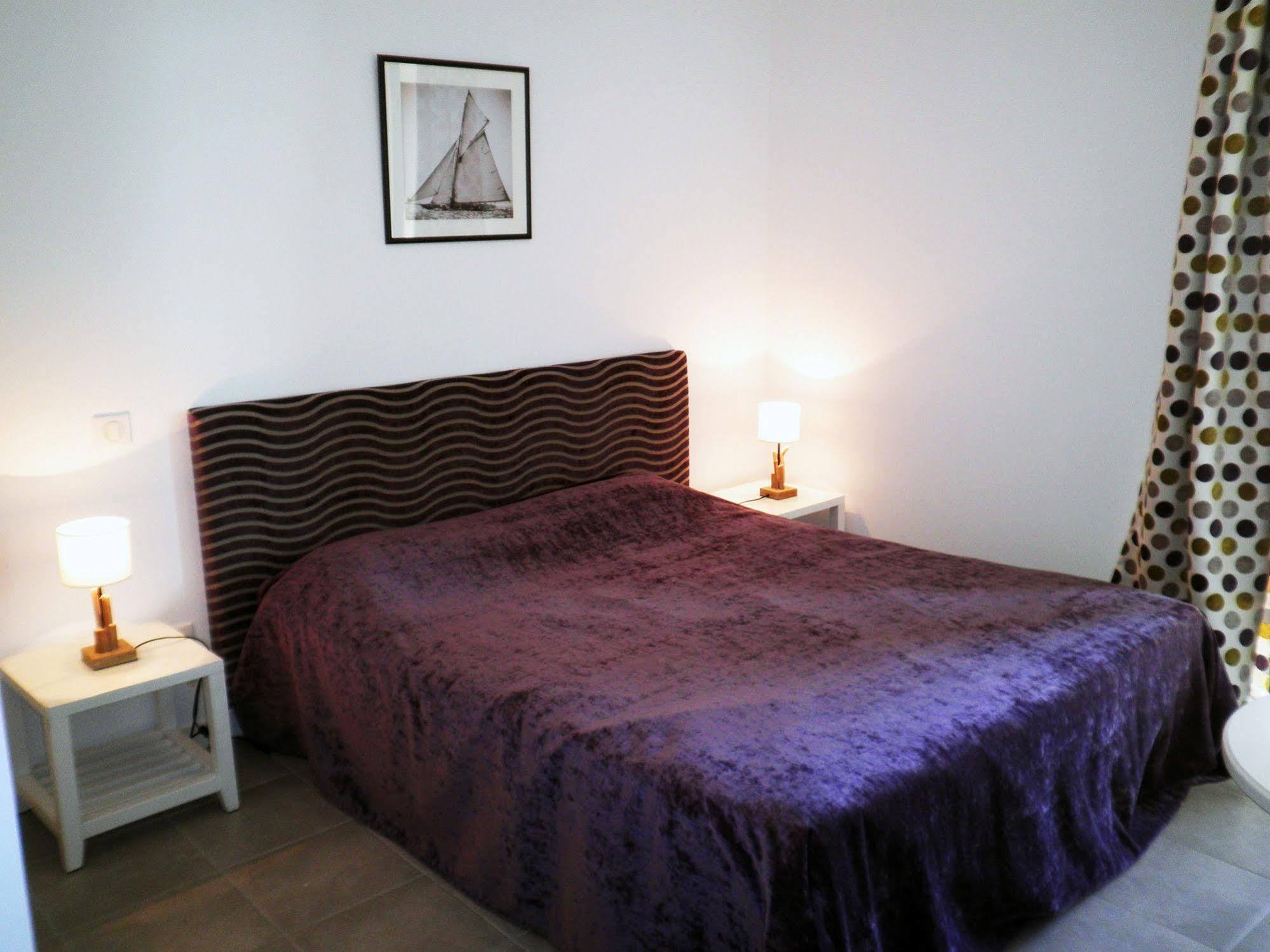 Residence Nemea Les Balcons Des Pecheurs มีมีซ็อง-ปลาจ ภายนอก รูปภาพ