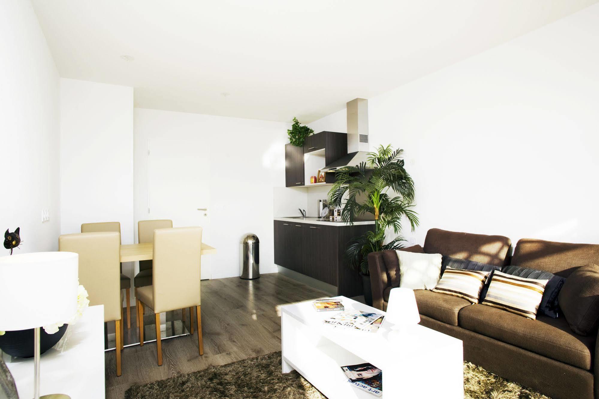 Residence Nemea Les Balcons Des Pecheurs มีมีซ็อง-ปลาจ ภายนอก รูปภาพ